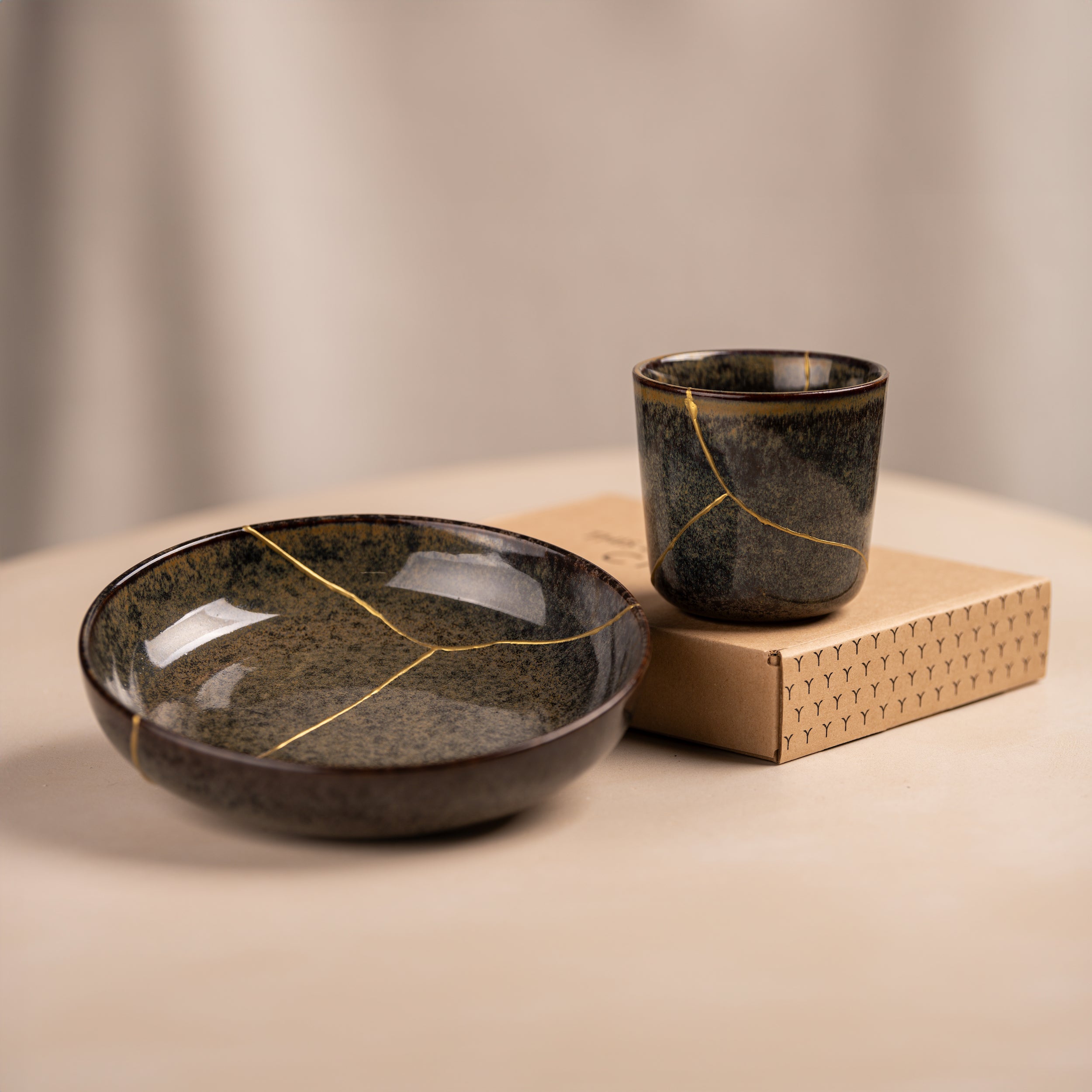 Kintsugi Kit for Starters, with Gold or Silver.